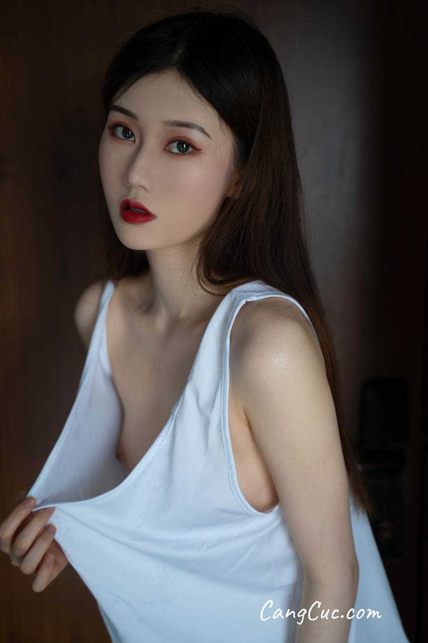 熙涵 – 邻居的秘密